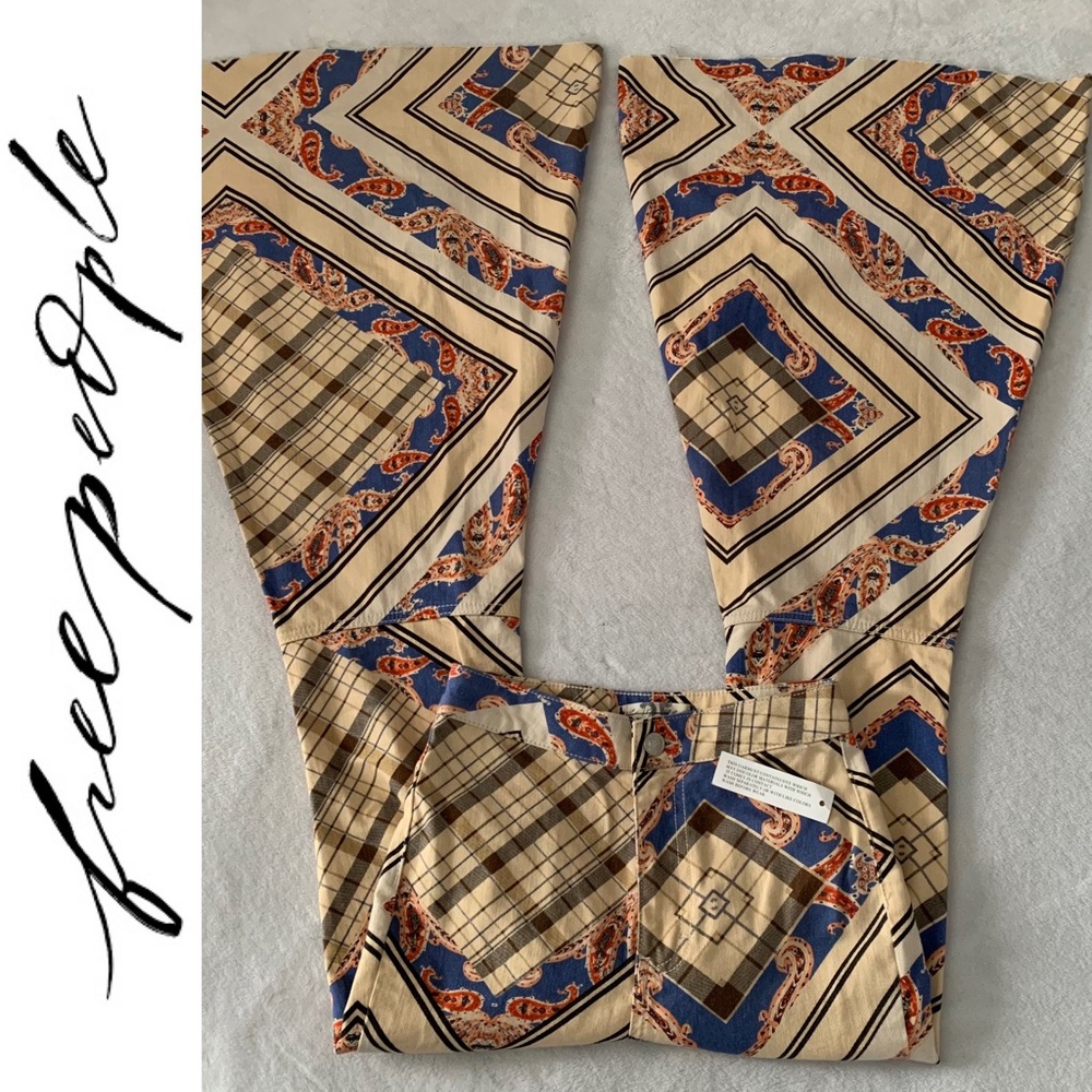 🌟NWT FREE PEOPLE FLOAT ON BY SUPERFLARE BOHO FARRAH MULTICOLOUR PAISLEY JEAN🌟 - Picture 7 of 16